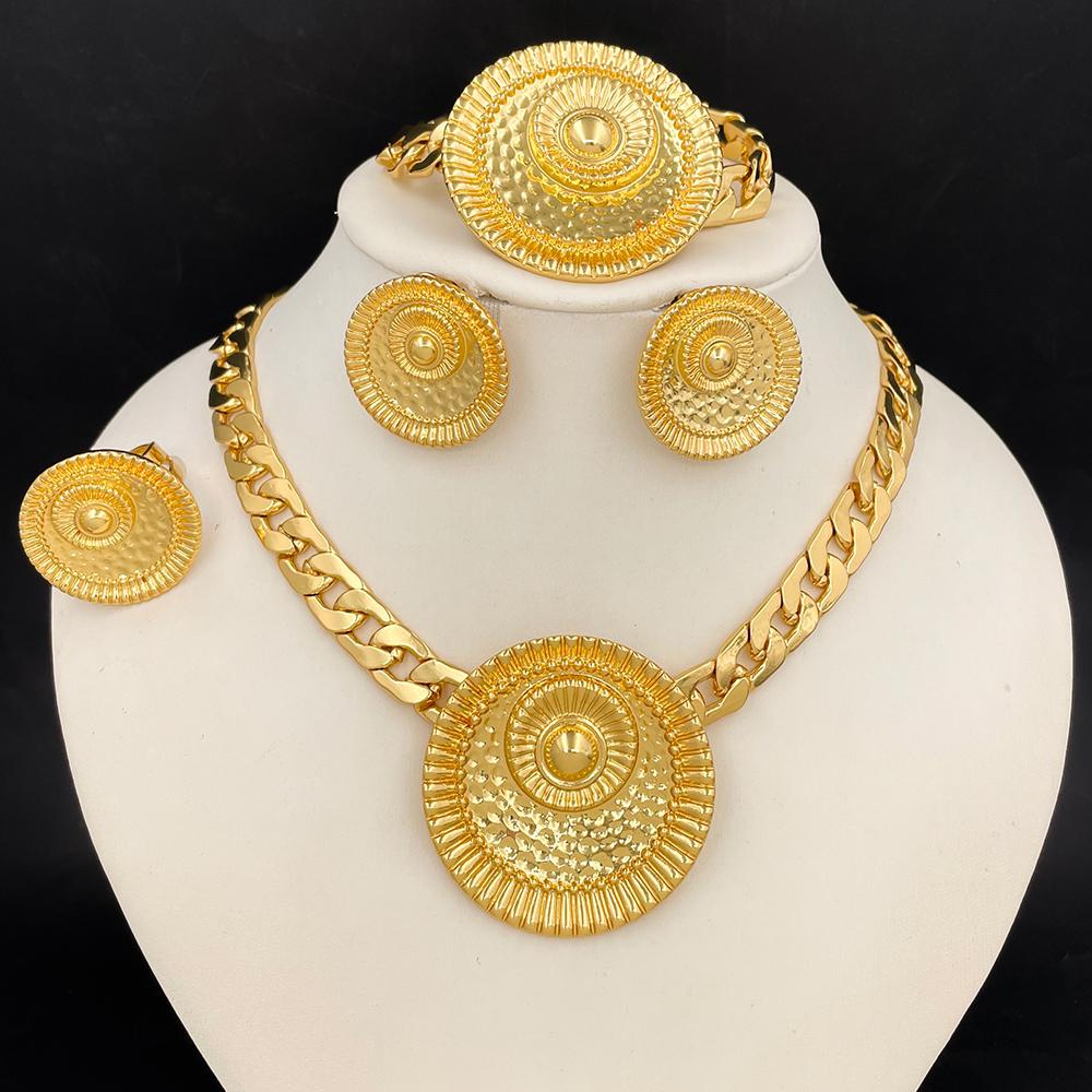 Adunke Luxury Necklace Set  image 0