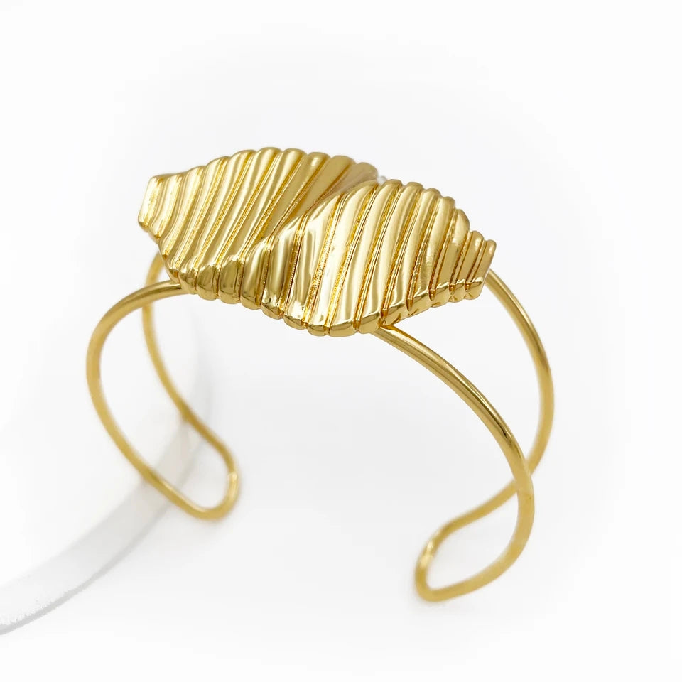 Gbemisola Swirl Jewelry Set image 3