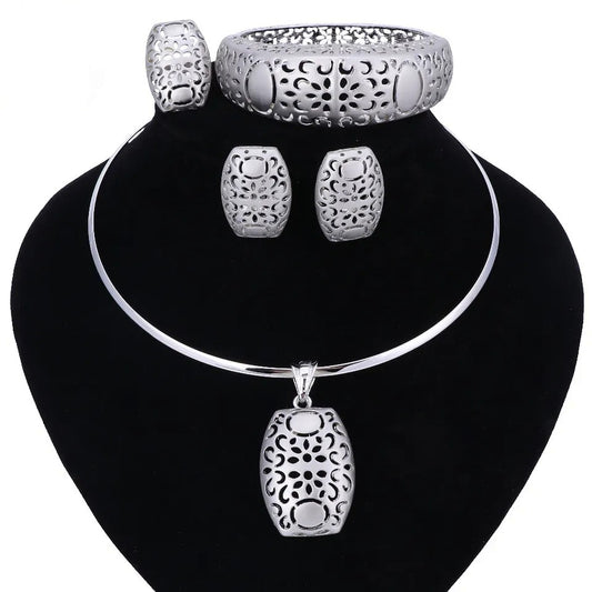 Bewaji Silver Party Set