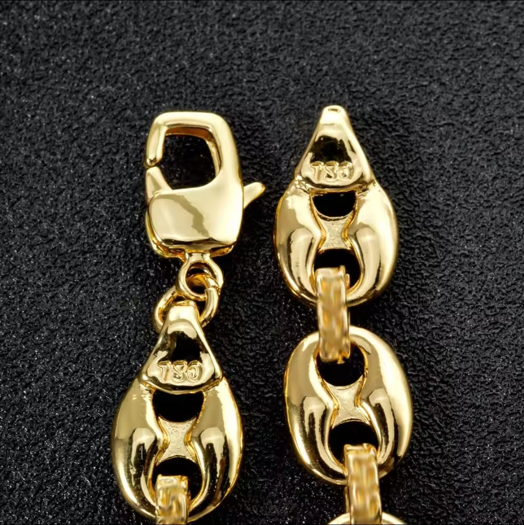 Regal Reign Necklace and Bracelet Set image 3