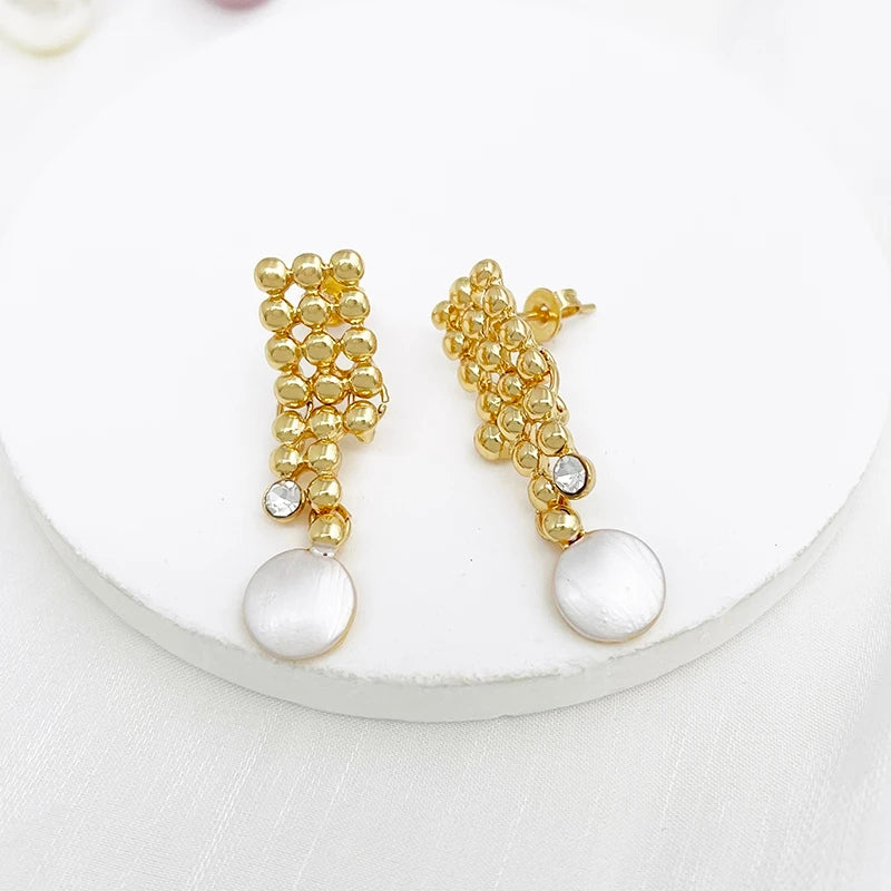 Olasinbo Classic Beaded Pearl Set image 3