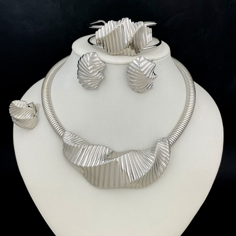 Gbemisola Swirl Jewelry Set image 1