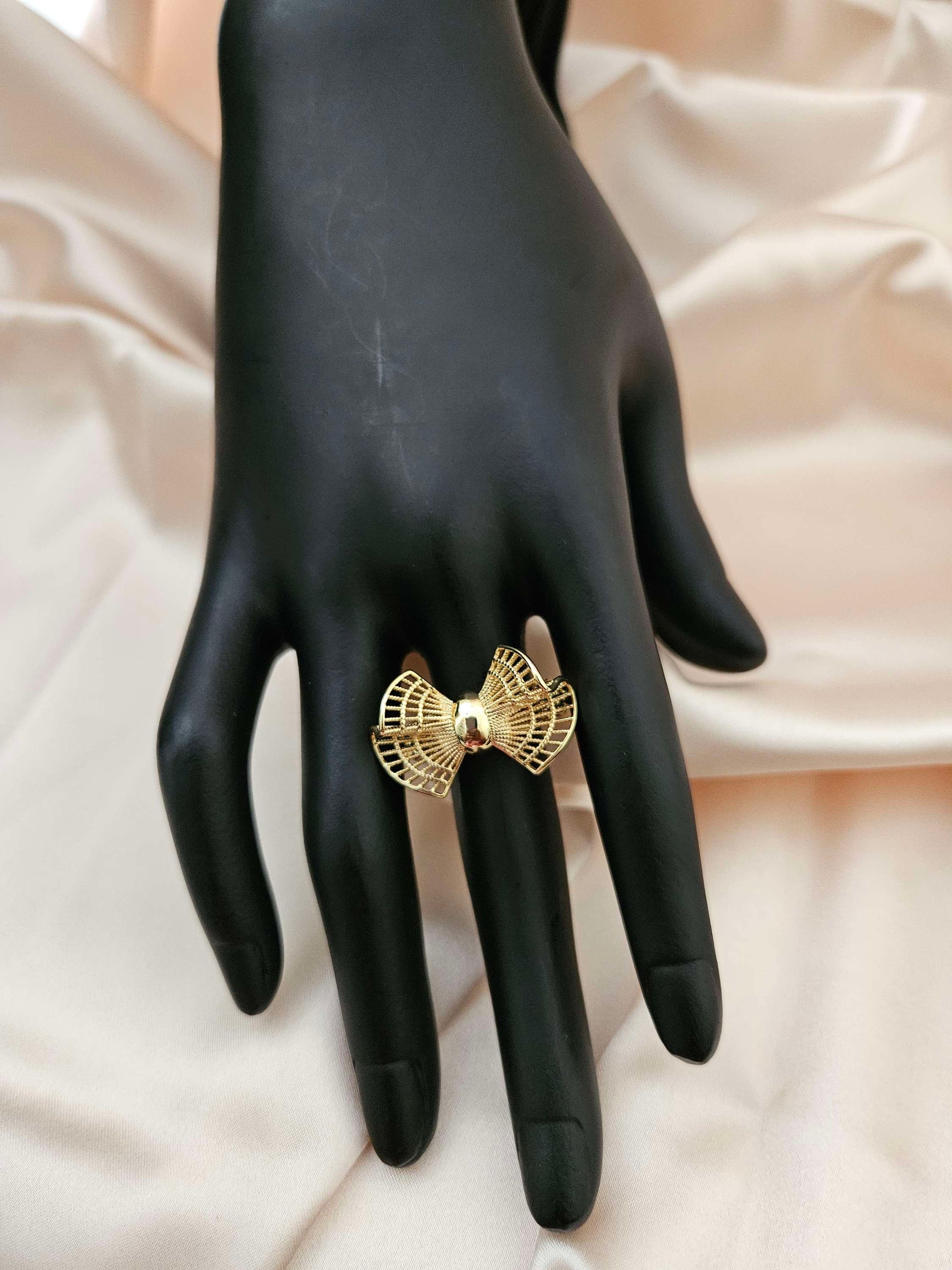 Golden Bow Elegance Ring image 2