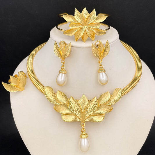 Adunlola 18k Gold Plated Jewelry Set – Leaf Pattern Necklace, Bracelet & Earring