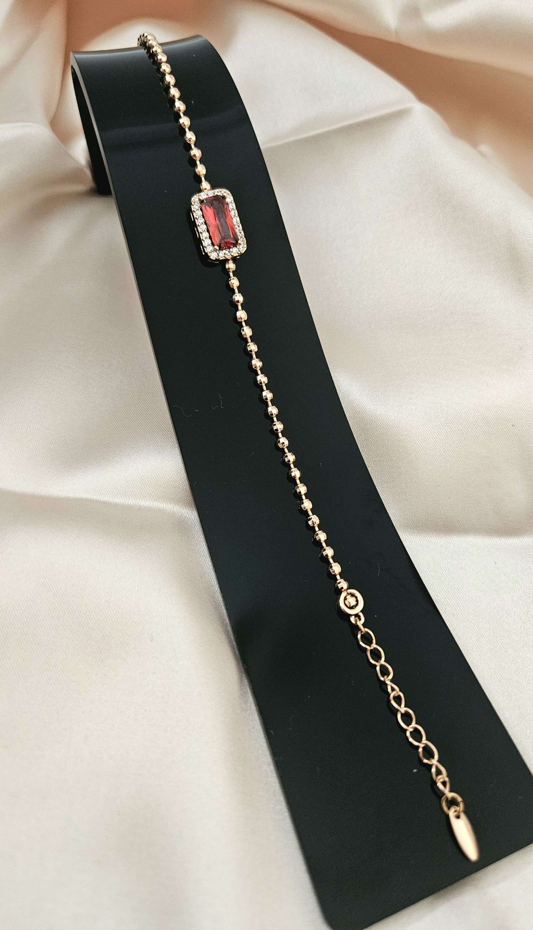 Victoria Scarlet Elegance Bracelet image 5