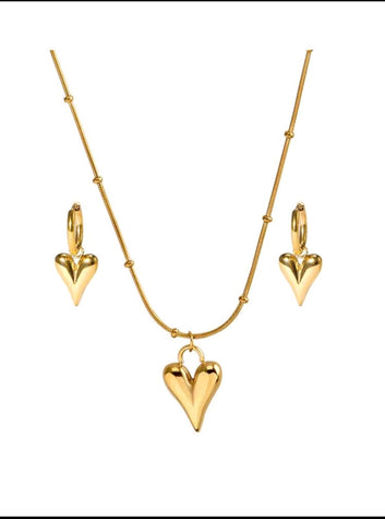 Classic Heart Minimalist Waterproof Necklace Set