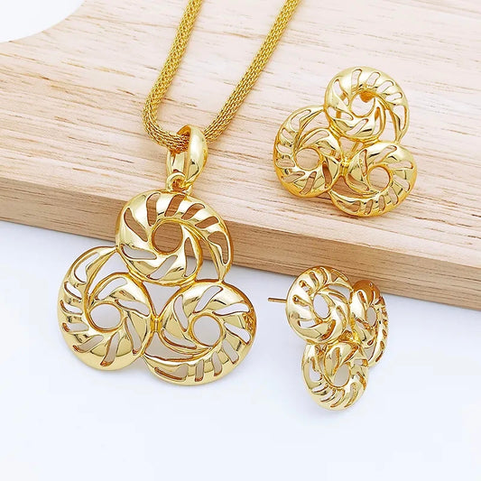 Teniola Set
