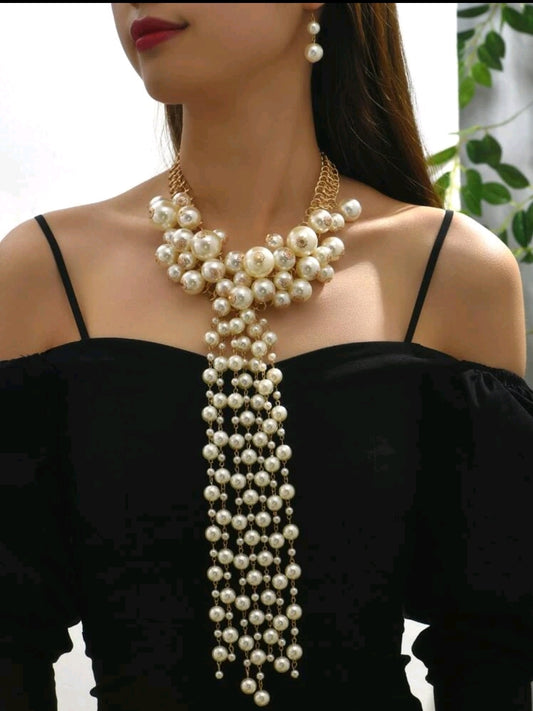 Designer Inspired 2 Piece Chunky Faux Pearl Set