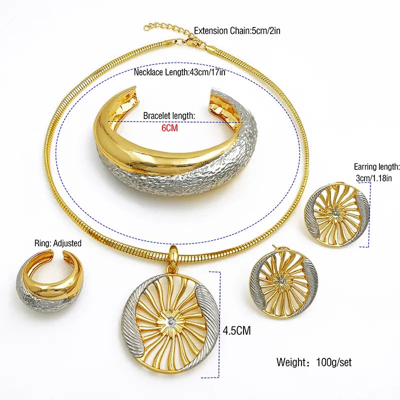 Rings, necklace, bracelet and earrings, rings, necklace, bracelet and earrings.