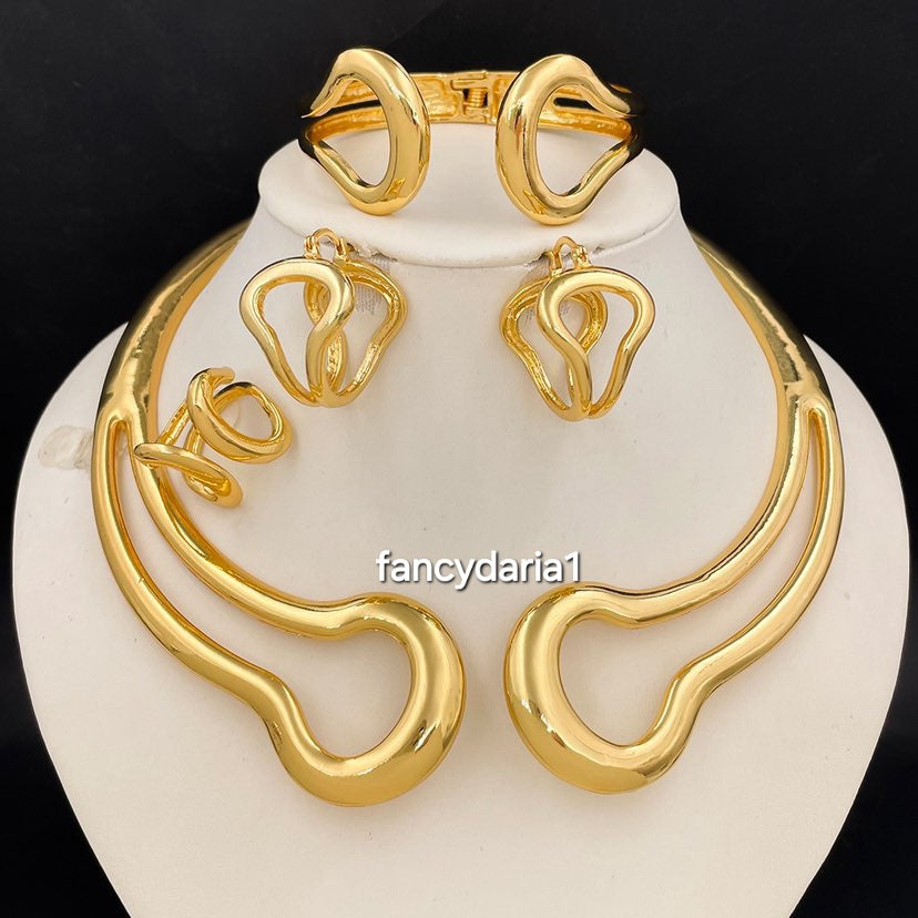 Mofetolu Jewelry Set  image 0