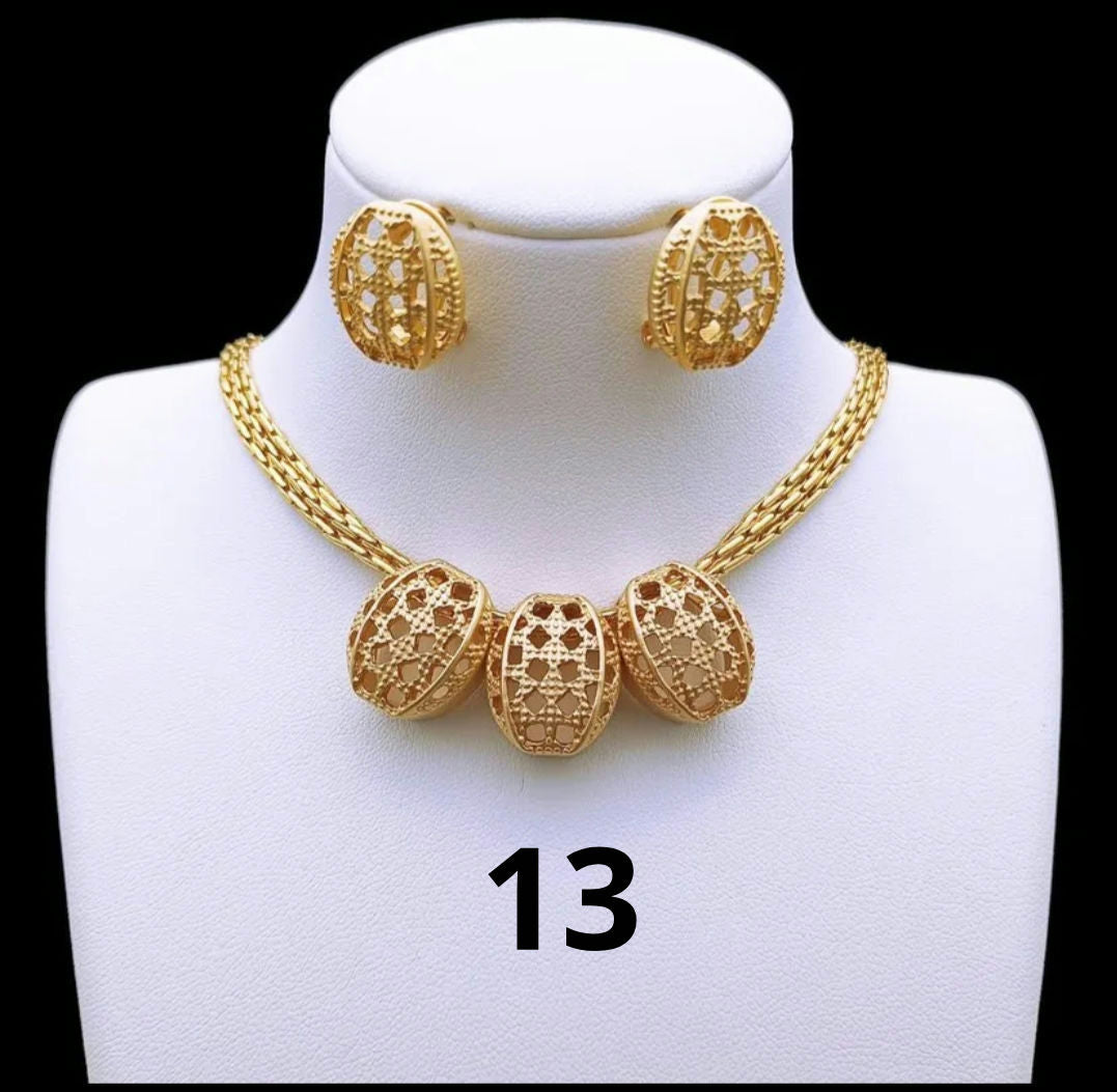 Fancy Daria Beaded Necklace & Earring Set image 12