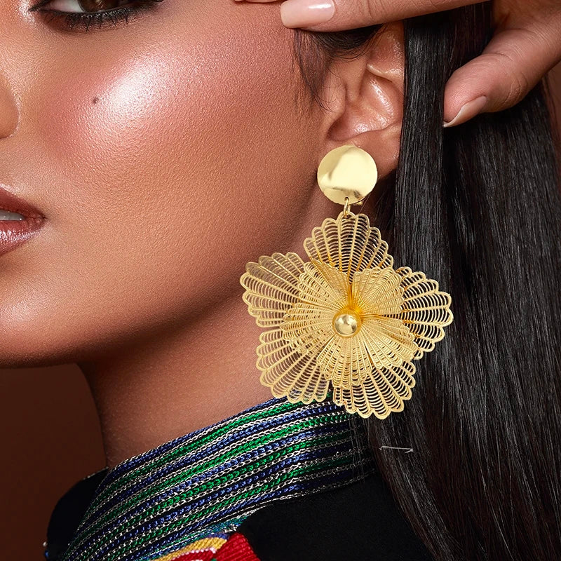 Golden Blossom Earring image 0