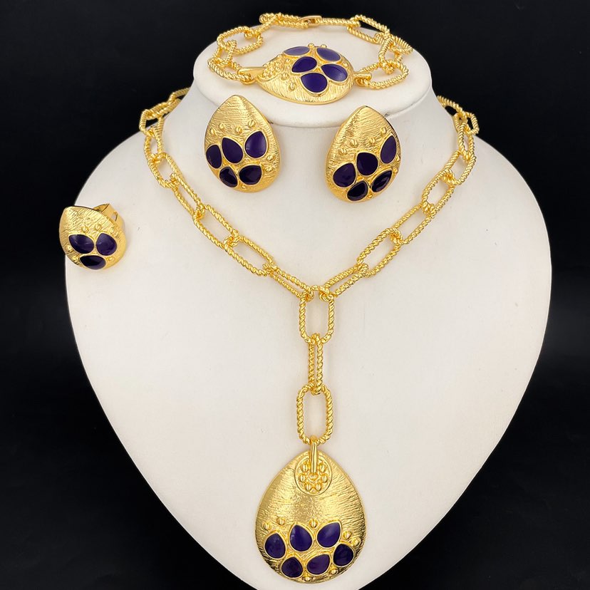 Adunni Elegance Collection image 9