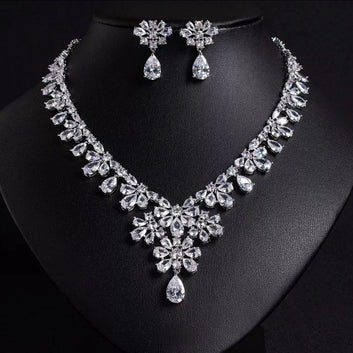 Cubic zirconia Jewelry set with necklace and earrings on a black mannequin